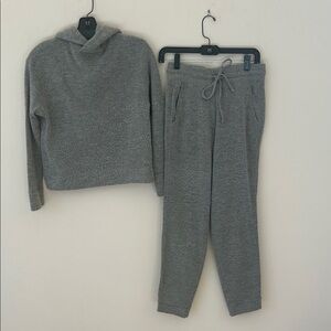 Vince drawstring pants and sweater with hood.